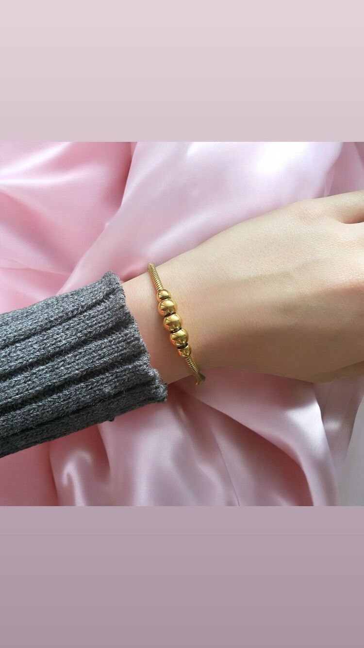 Gold Sade Bileklik