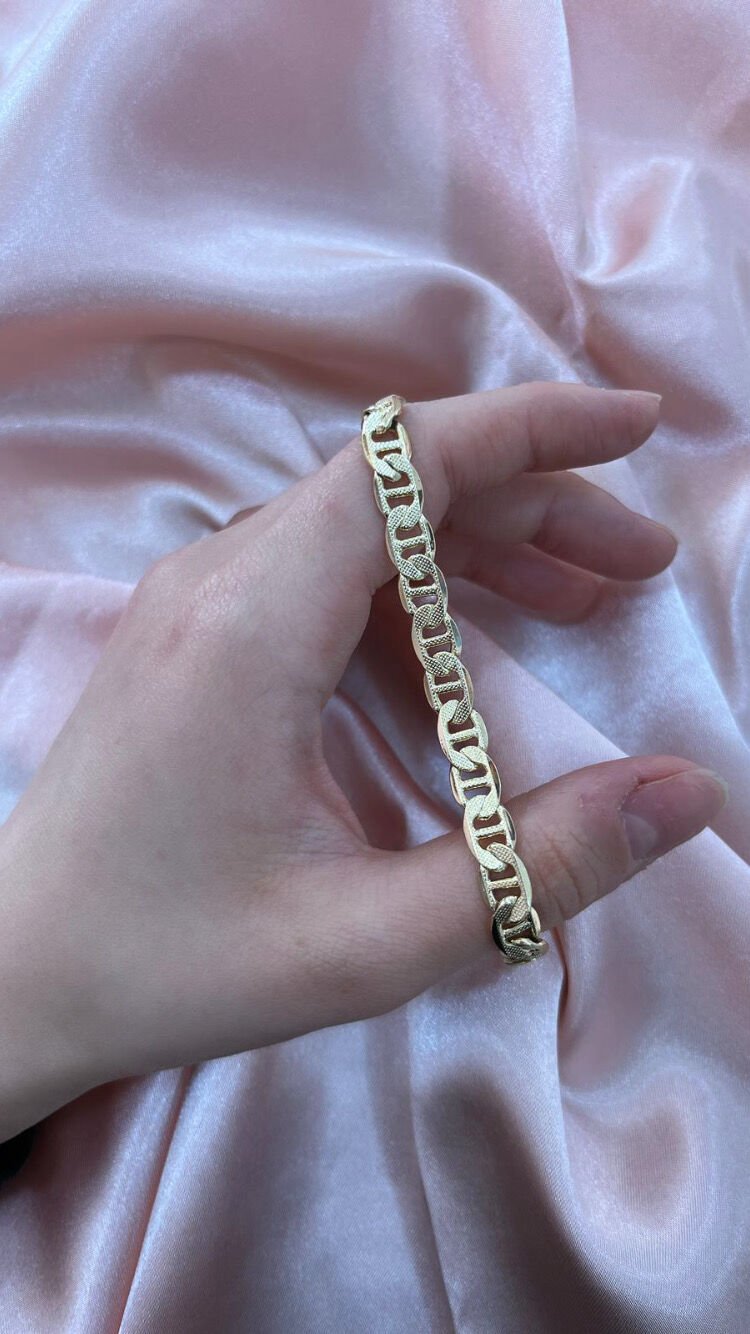 Sade Özel Seri Bileklik