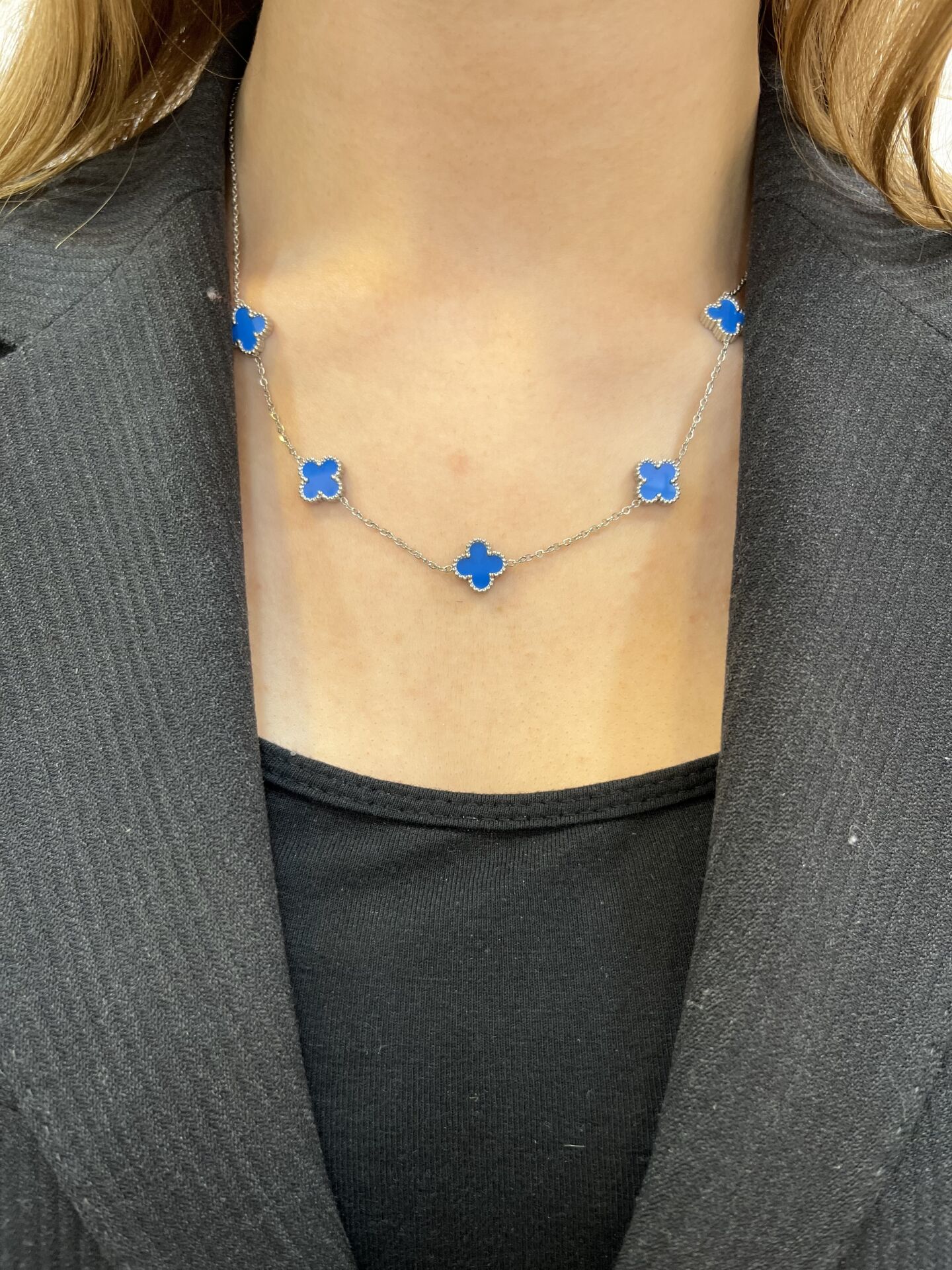 Mavi  Renkli Yonca Kolye