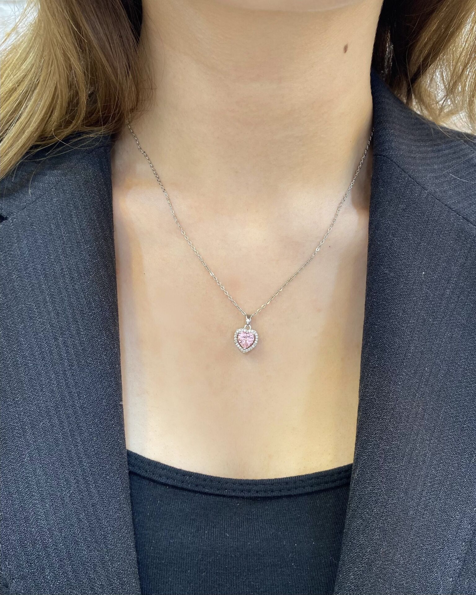 Pembe Taşlı Kalp Kolye