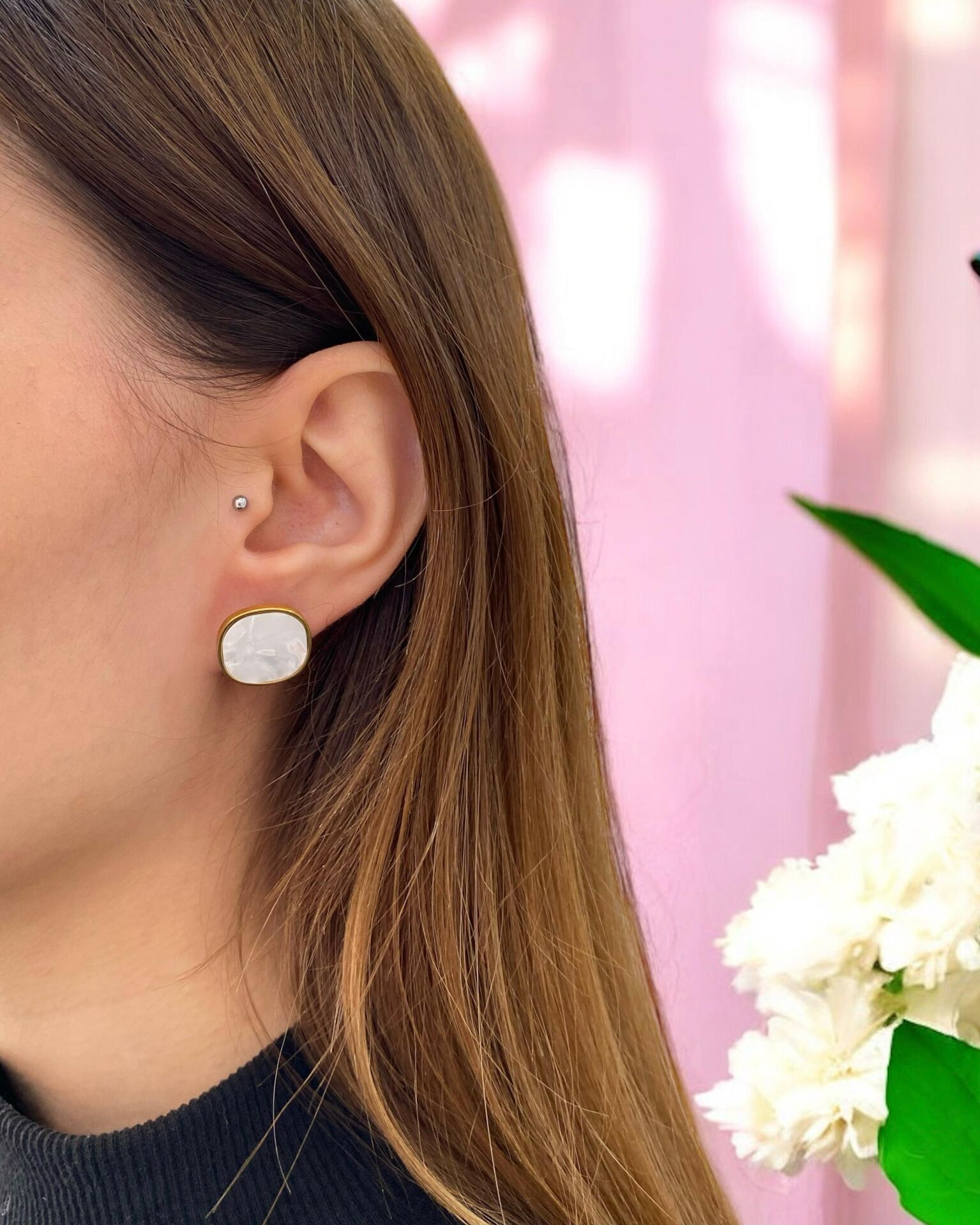 Gold Kare Sedefli Küpe