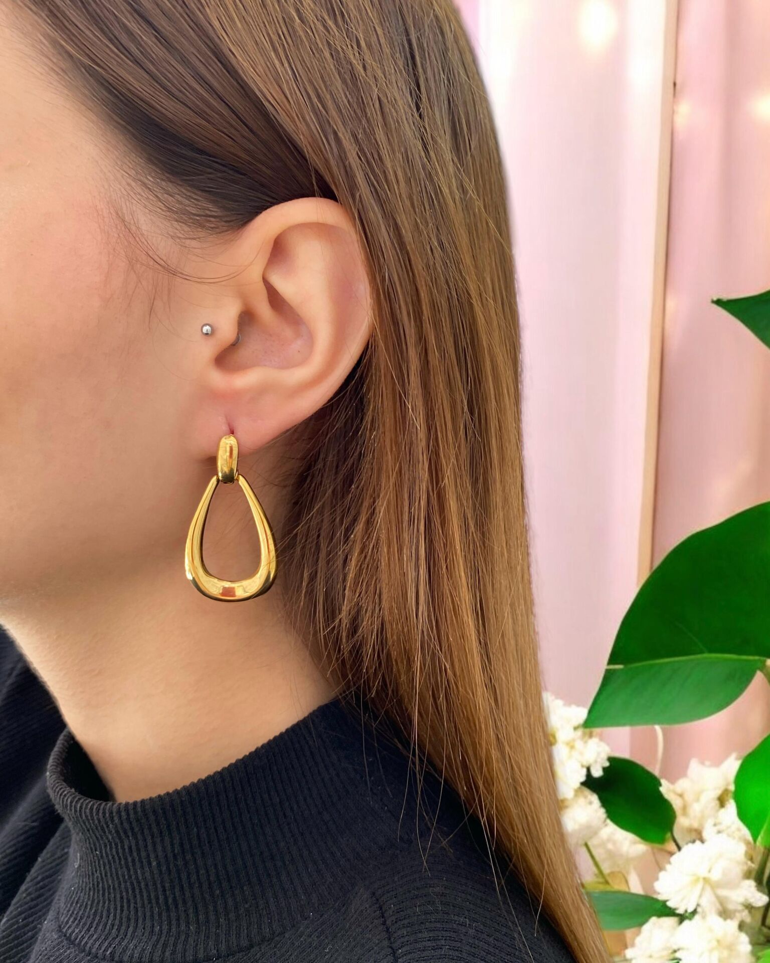 Gold Sade Büyük Küpe