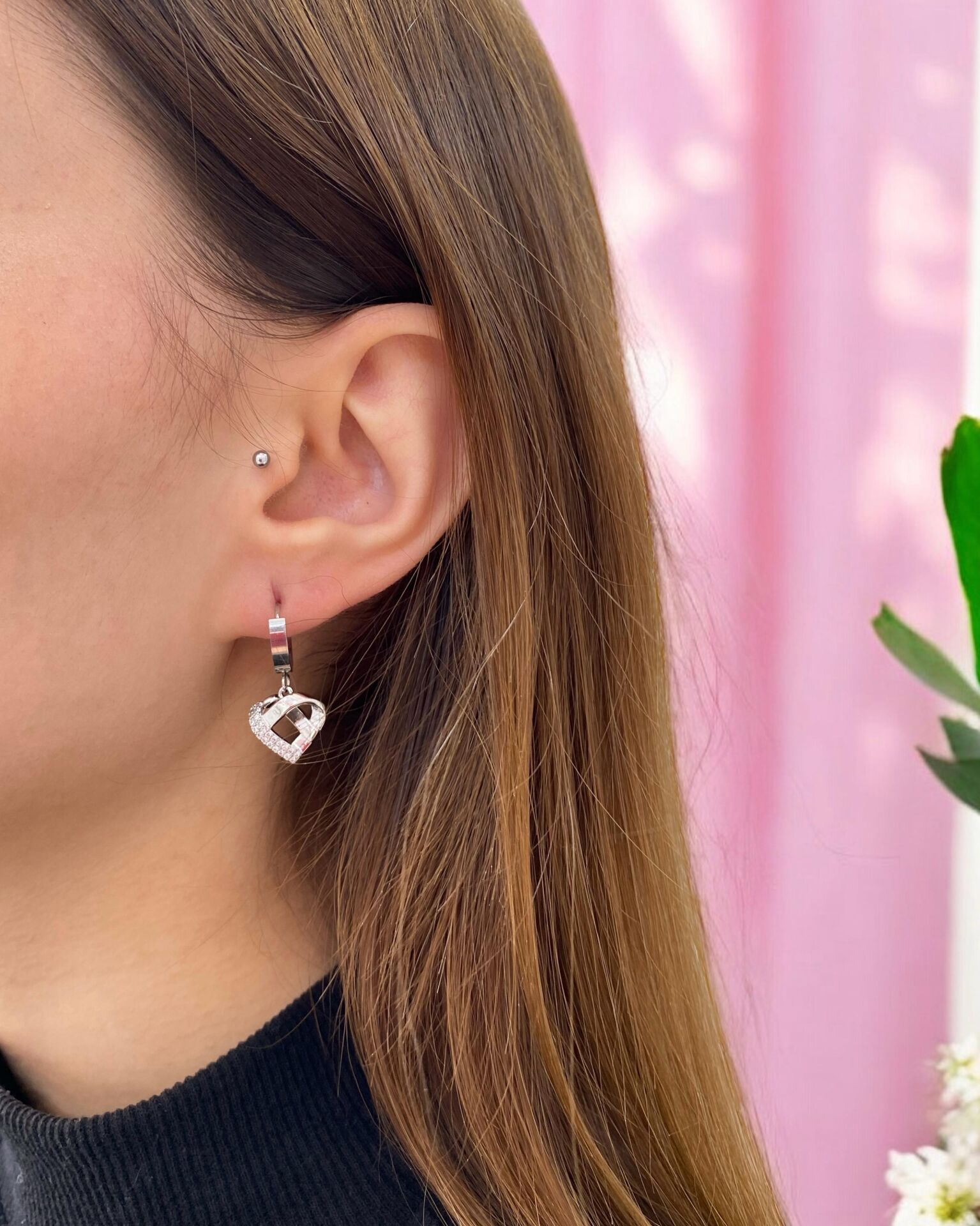 Taşlı Kalpli Küpe