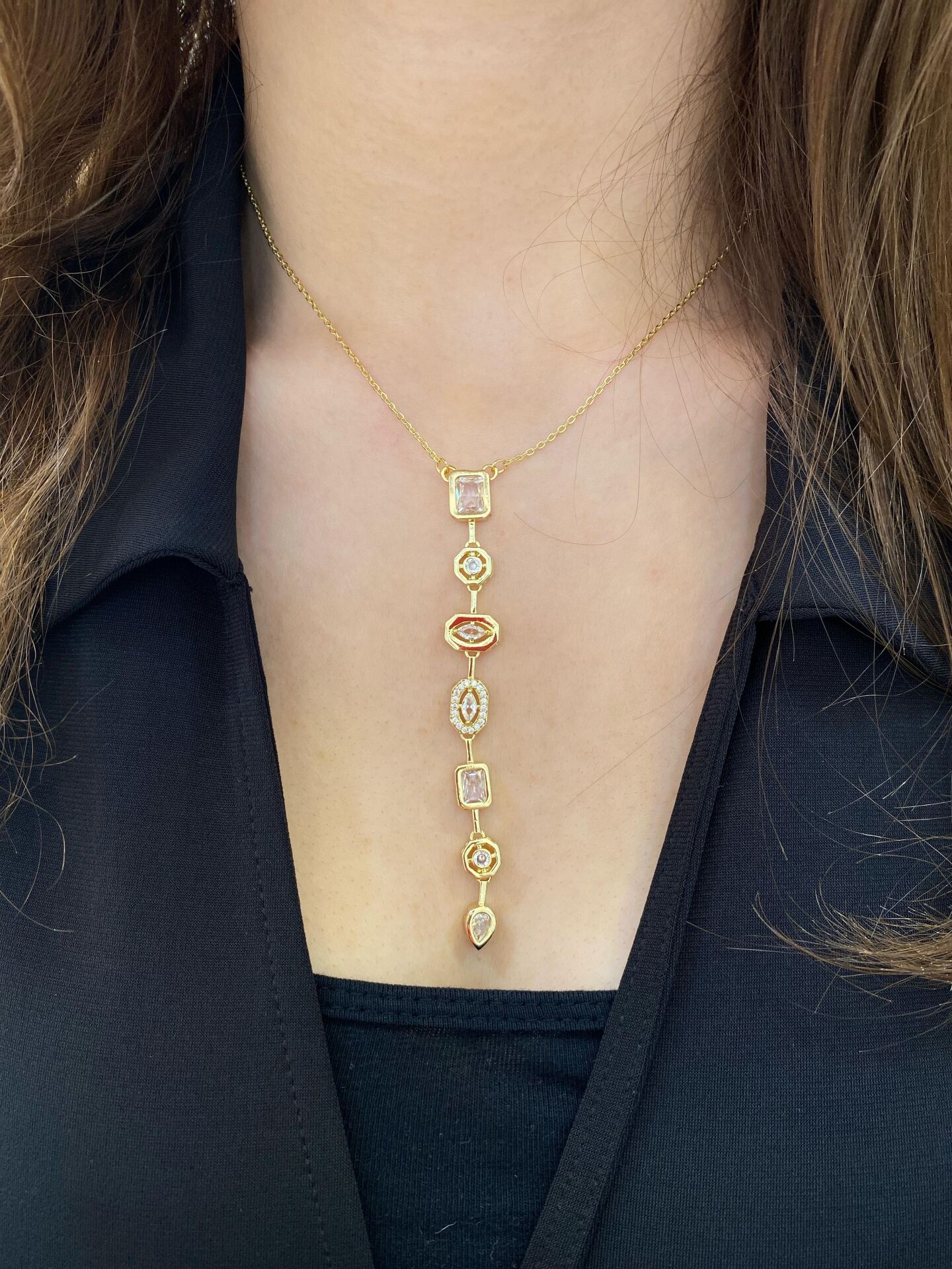 Gold Taşlı Y Kolye