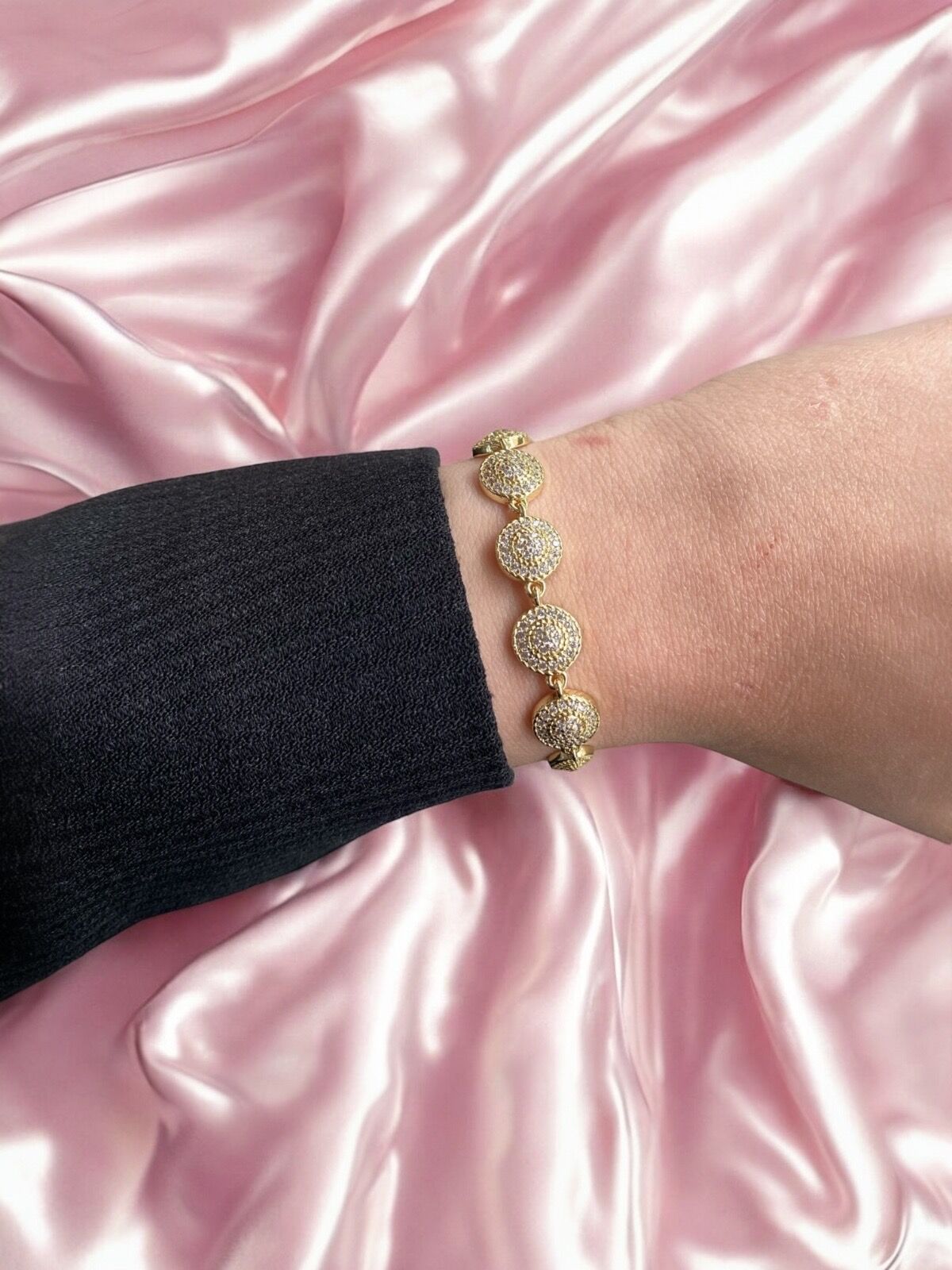 Özel Seri Taşlı Yuvarlak Bileklik