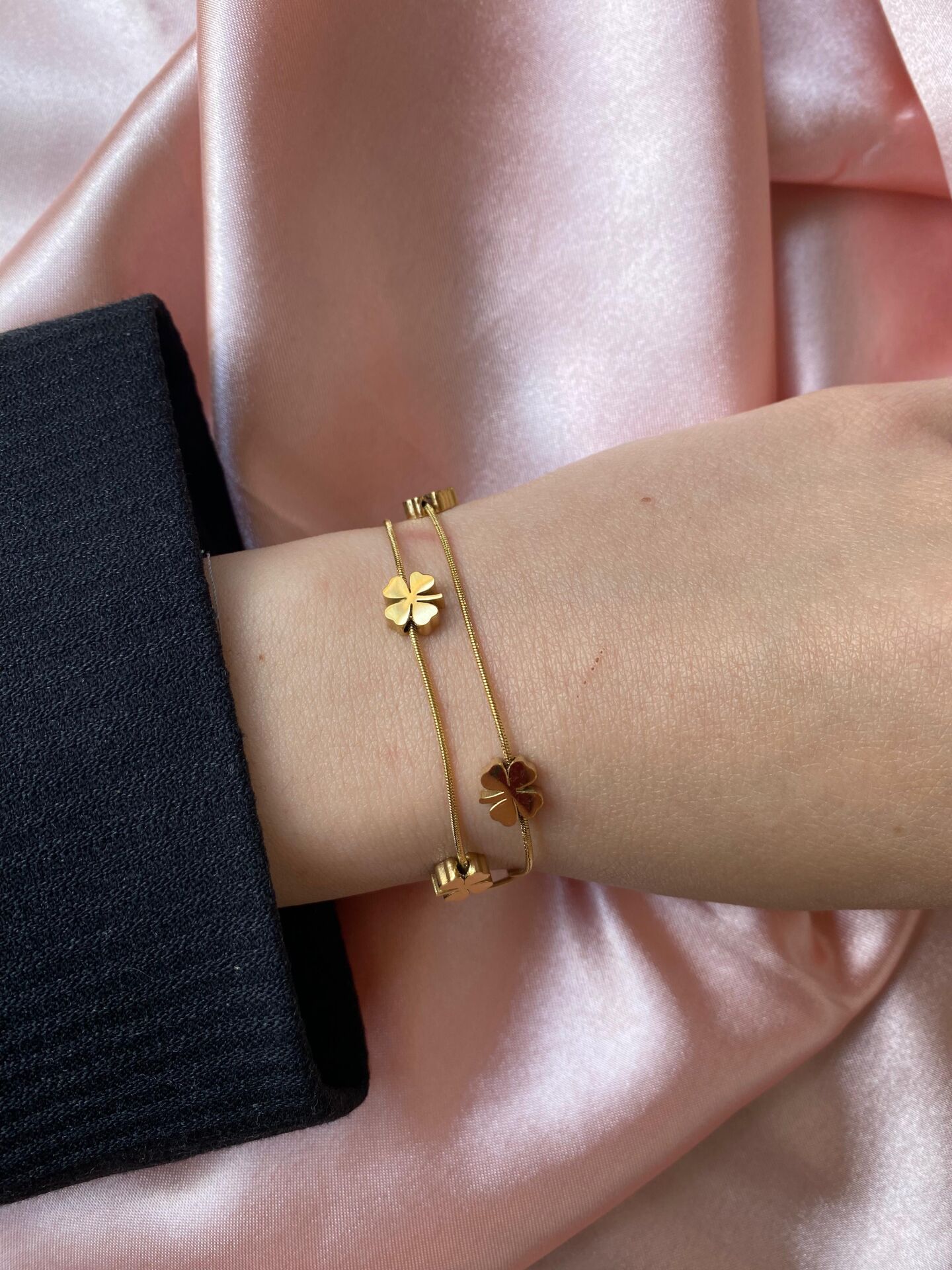 Gold İKili Yoncalı Bileklik