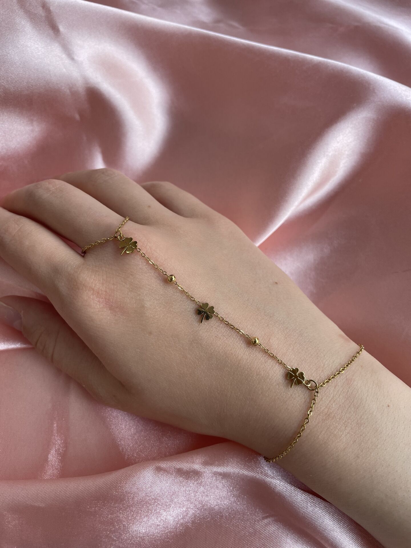 Gold Clover Şahmeran