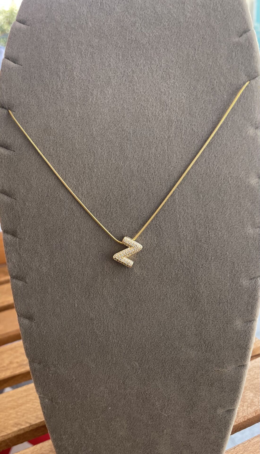 Gold Z Harfli Kolye